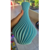Jarrón Iridiscente Espiral 3D