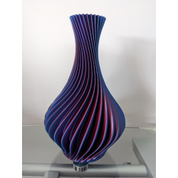 Jarrón Iridiscente Espiral 3D